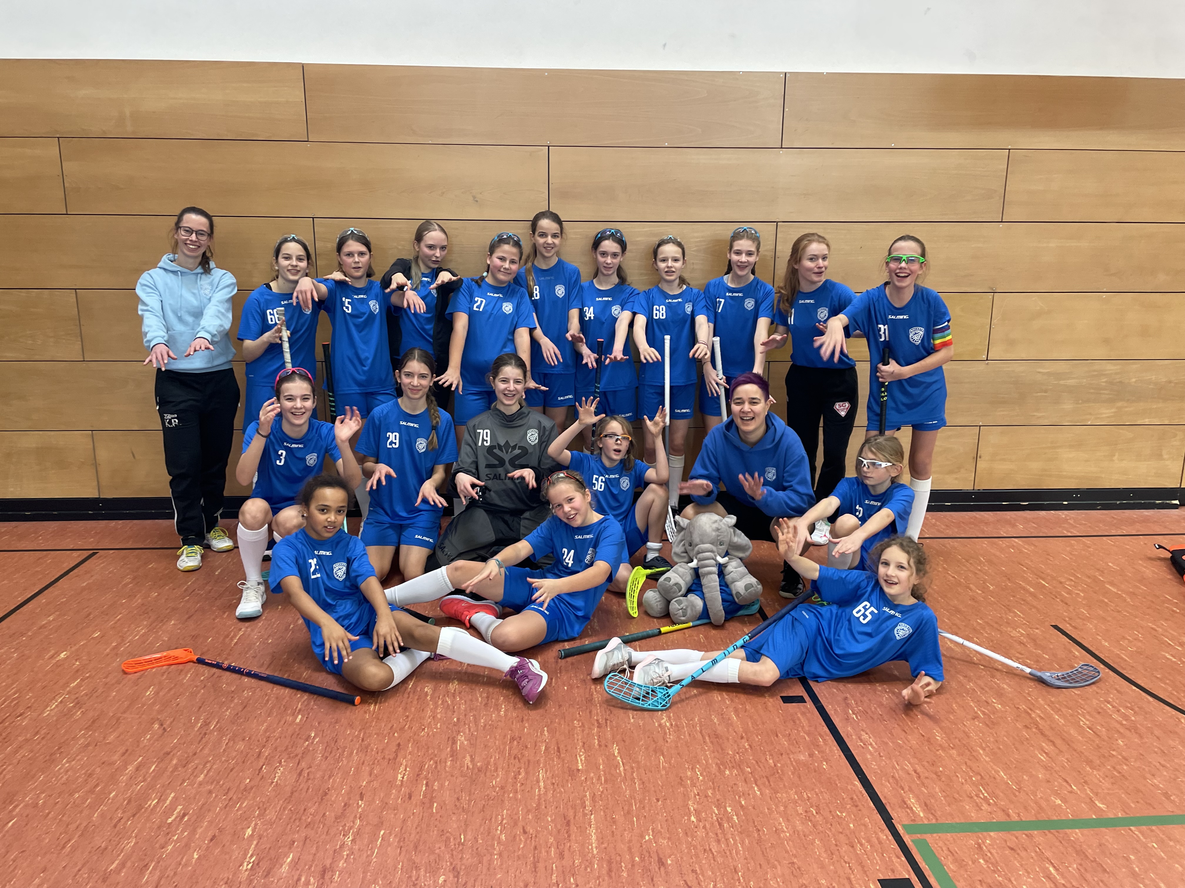 Teamfoto der U13 Juniorinnen der Berlin Rokets.
