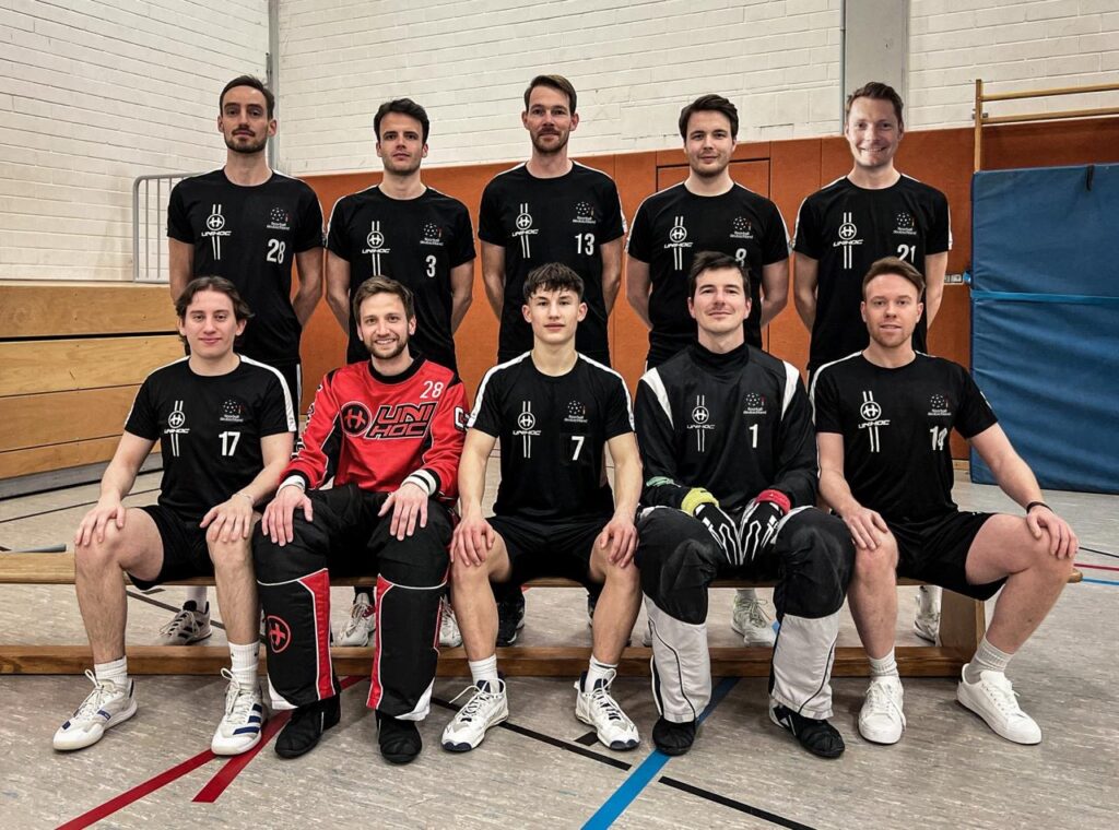 Teamfoto der Berlin Rockets, die an die 3x3 WM im fnnischen Lahti fahren.