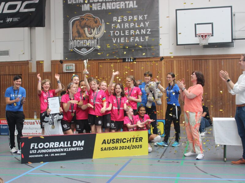 Die U13 Juniorinnen holen Gold! Das ist der zweiten Deutsche Meisterinnen Titel für die Berlin Rockets!